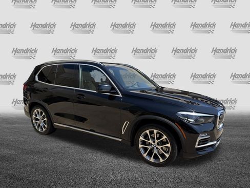 Used 2019 BMW X5 xDrive40i w/ Convenience Package AWD/4WD image 2