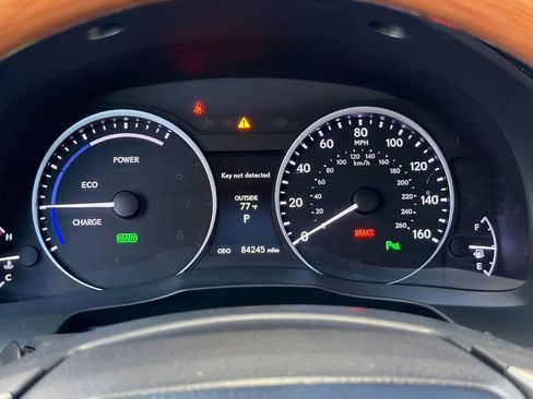 Used 2015 Lexus ES 300h w/ Navigation System Package FWD image 34