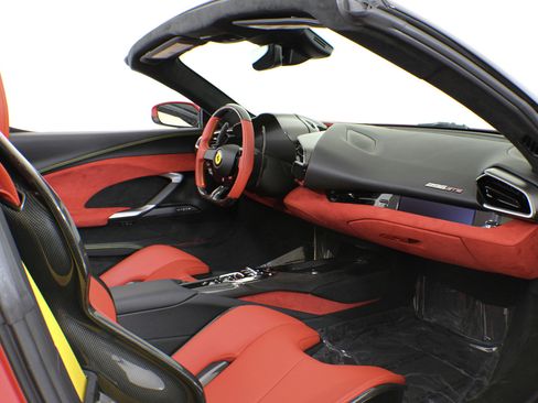 Used 2024 Ferrari 296 GTS RWD image 24