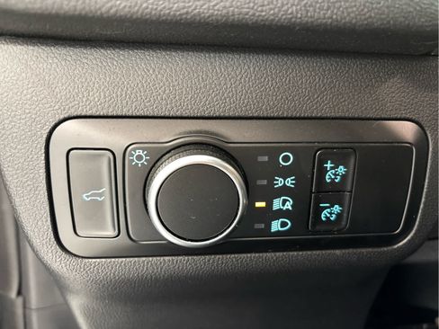 Used 2024 Ford Escape Active AWD/4WD image 16