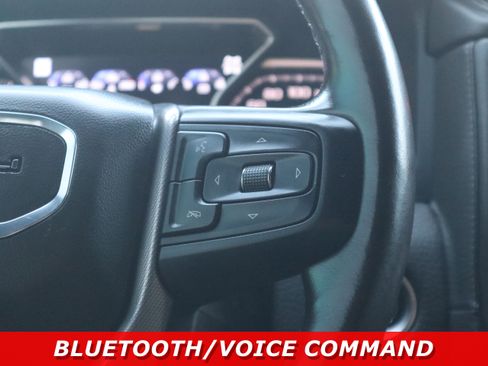 Used 2021 GMC Yukon Denali w/ Denali Premium Package image 16