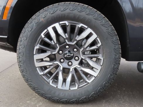 New 2026 Chevrolet Tahoe Z71 w/ Z71 Off-Road Package image 18