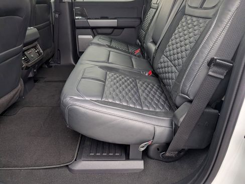 New 2026 Ford F250 Lariat w/ Black Appearance Package image 9