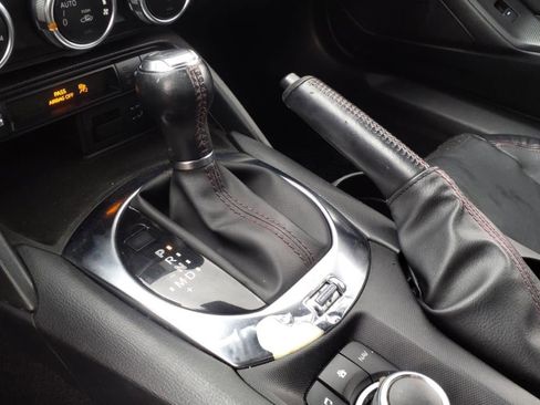 Used 2018 MAZDA MX-5 Miata RF Grand Touring image 24