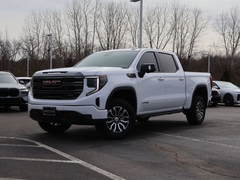 Used 2023 GMC Sierra 1500 AT4 w/ AT4 Premium Package AWD/4WD image 1