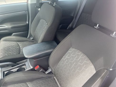 Used 2024 Mitsubishi Outlander Sport ES AWD/4WD image 10