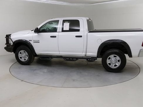 Used 2016 RAM 2500 Tradesman w/ Chrome Appearance Group AWD/4WD image 17