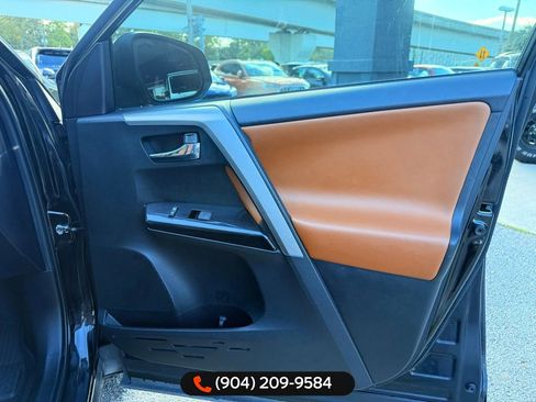 Used 2016 Toyota RAV4 Limited image 75