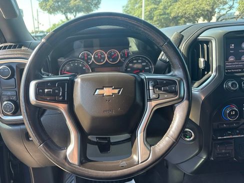 Used 2020 Chevrolet Silverado 1500 LT w/ Texas Edition RWD image 12