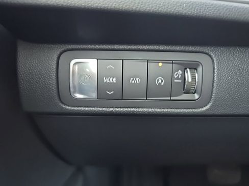 New 2026 Chevrolet Traverse LT w/ LPO, Floor Liner Package image 15