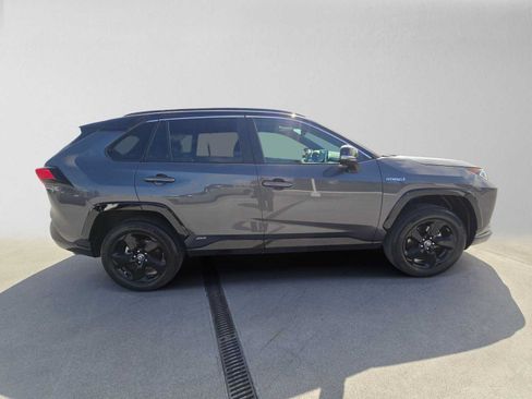 Used 2019 Toyota RAV4 XSE w/ Carpet Mat Package AWD/4WD image 2