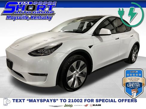 Used 2022 Tesla Model Y Long Range image 1