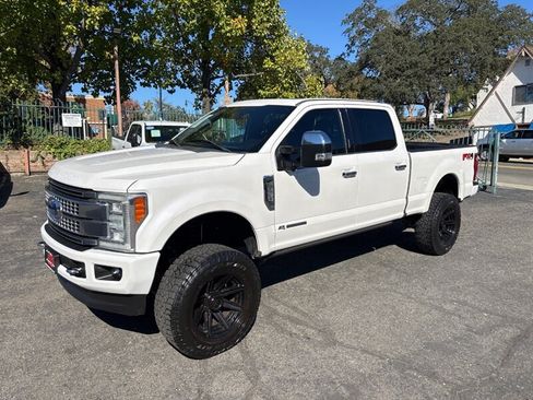 Used 2017 Ford F250 Platinum w/ Platinum Ultimate Package AWD/4WD image 13