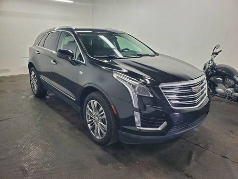 Used 2019 Cadillac XT5 Luxury image 3