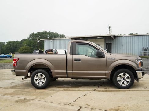 Used 2019 Ford F150 XL w/ Equipment Group 101A Mid RWD image 3