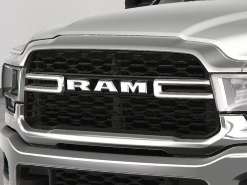 New 2023 RAM 5500 Tradesman AWD/4WD image 14