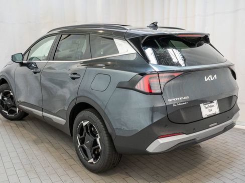 New 2026 Kia Sportage EX w/ EX Panoramic Sunroof Package image 4