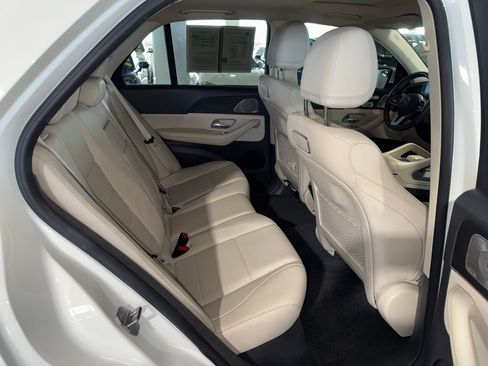 Used 2020 Mercedes-Benz GLE 350 4MATIC image 12