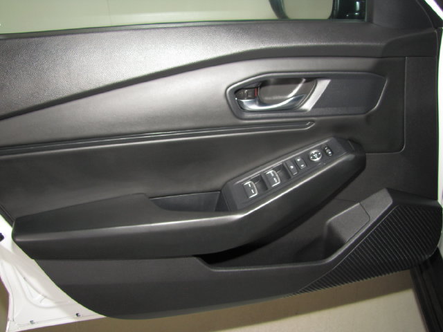 Certified 2023 Honda Accord EX image 33