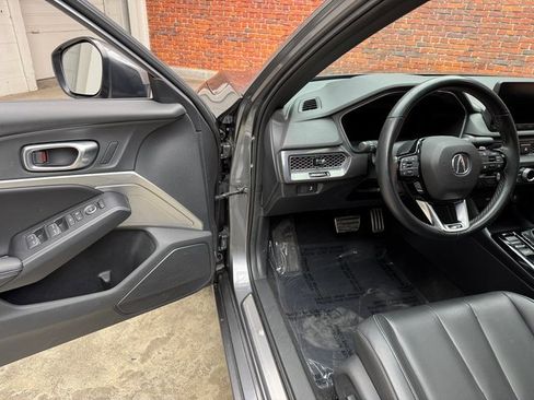 Used 2023 Acura Integra A-Spec image 9