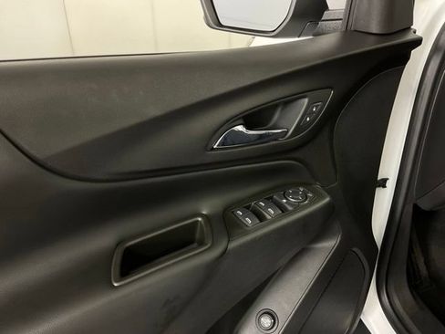 Used 2020 Chevrolet Equinox LT AWD/4WD image 27