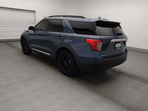 Used 2020 Ford Explorer XLT RWD image 3