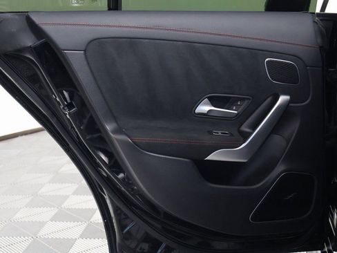 Used 2020 Mercedes-Benz CLA 250 image 13