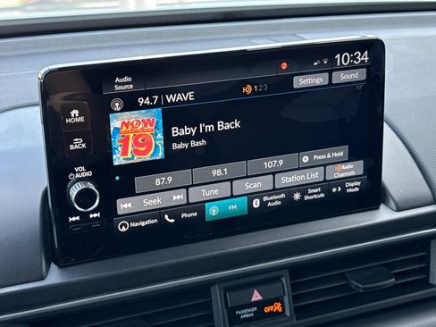 Certified 2023 Honda Pilot Touring image 22