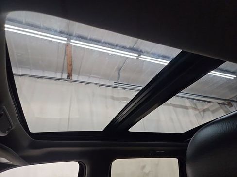 Used 2018 Ford F150 Lariat w/ Equipment Group 502A Luxury image 23