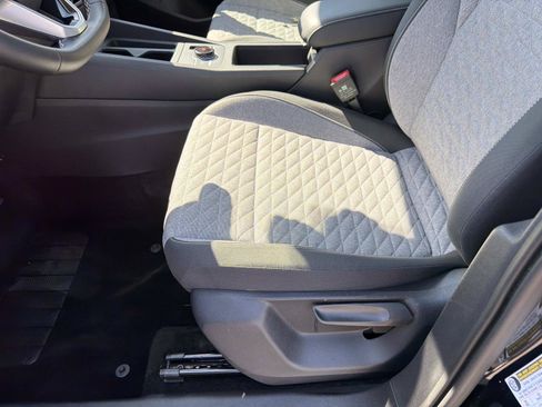 Certified 2026 Volkswagen Tiguan S FWD image 15