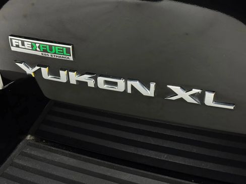 Used 2010 GMC Yukon XL Denali image 51