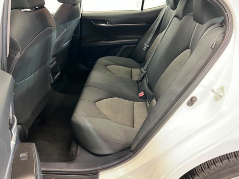 Used 2024 Toyota Camry LE FWD image 22