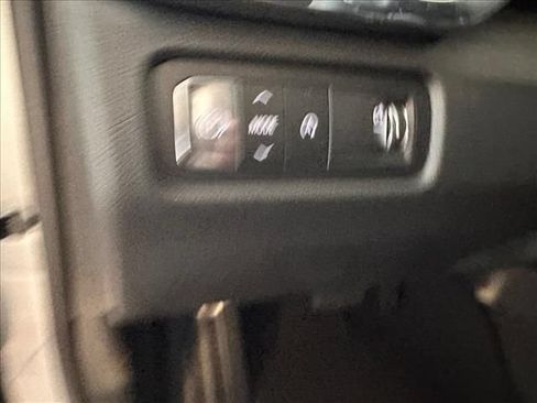 New 2026 GMC Acadia Denali Ultimate FWD image 30