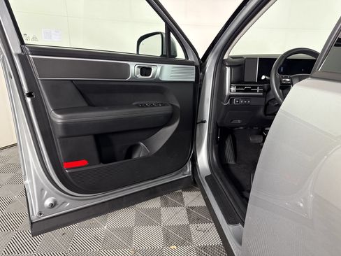 Used 2026 Hyundai Santa Fe SEL FWD image 21