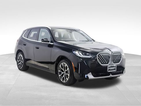 New 2026 BMW X3 xDrive30 w/ Premium Package image 8