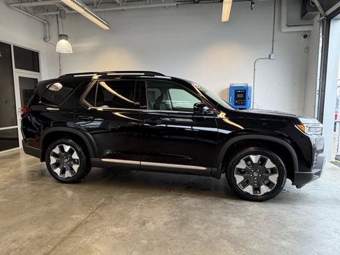 New 2026 Honda Pilot Elite image 1