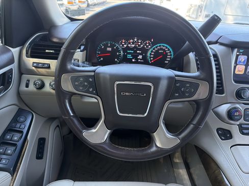 Used 2017 GMC Yukon XL Denali w/ Open Road Package AWD/4WD image 18