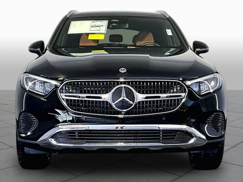 New 2026 Mercedes-Benz GLC 300 4MATIC image 2