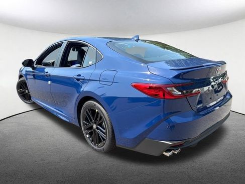 New 2026 Toyota Camry SE FWD image 9