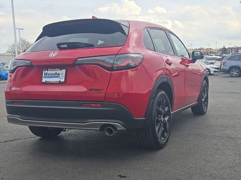 Used 2024 Honda HR-V Sport image 9