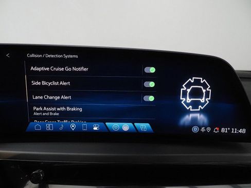 Used 2024 Cadillac Lyriq Luxury image 38