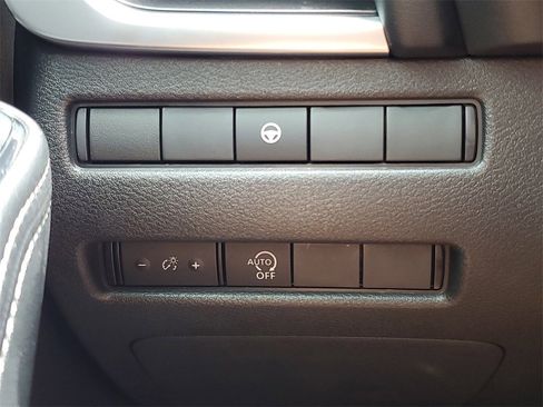 Used 2023 Nissan Rogue SV image 20