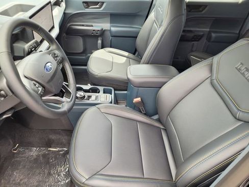 New 2026 Ford Maverick Lobo AWD/4WD image 15