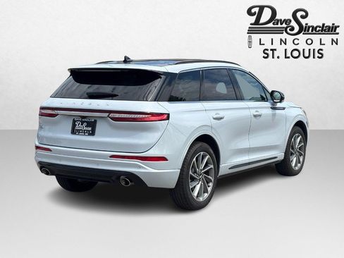 Used 2025 Lincoln Corsair Grand Touring w/ Equipment Group 301A AWD/4WD image 3