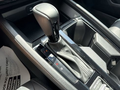 Used 2024 Honda Accord EX-L image 22