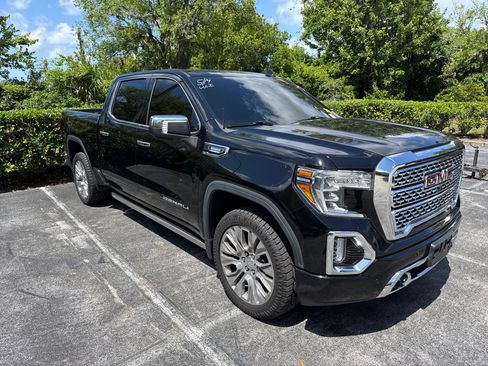 Used 2020 GMC Sierra 1500 Denali w/ Denali Ultimate Package AWD/4WD image 2