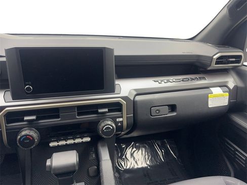 Used 2025 Toyota Tacoma SR5 image 55