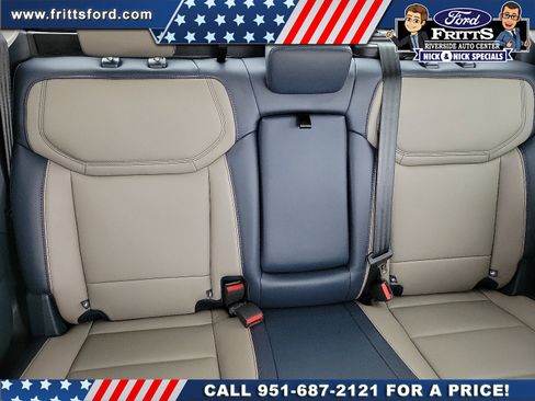 New 2026 Ford Maverick Lariat image 18