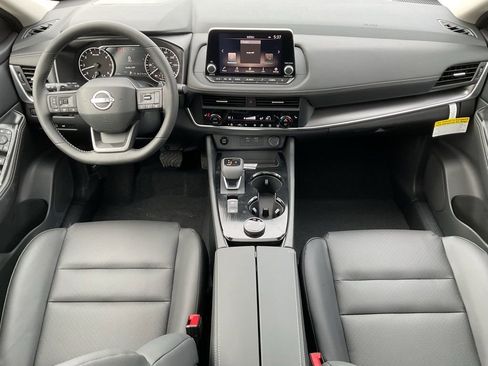 New 2026 Nissan Rogue SV w/ SV Premium Package image 17