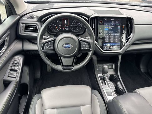 Certified 2023 Subaru Ascent Onyx Edition AWD/4WD image 9
